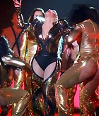 Christina_Aguilera_-_performing_for_a_New_Year_s_Eve_Performance_at_Zappos_Theatre_in_Las_Vegas2C_NV__12312019-41.jpg