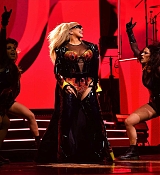Christina_Aguilera_Performs_At_The_O2_Arena_286429.jpg