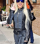 In_New_York_City_-_June_232C_202302.jpg