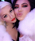 Kim_Kardashian_Christmas_Party_-_December_24-04.jpg
