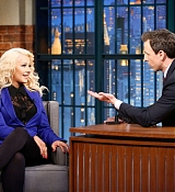 Late_Night_with_Seth_Meyers_-_Season_2_28629.jpg
