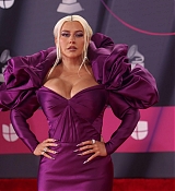 Latin_Grammy_Arriving25.jpg