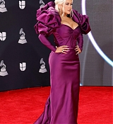 Latin_Grammy_Arriving32.jpg