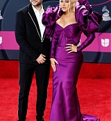 Latin_Grammy_Arriving43.jpg