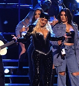 Latin_Grammy_Performance01.jpg