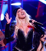 Latin_Grammy_Performance79.jpg