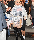 Leaving_TRL_in_NYC_-_June_13-03.jpg