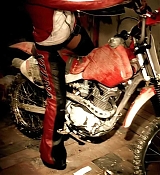Music_Video_-_Dirrty-04.jpg