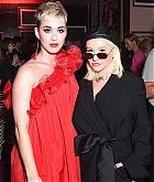 Stella_McCartney_s_Autumn_2018_Collection_Launch_5BInside5D_-_January_16_2.jpg