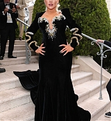 amfAR_Gala_Cannes_2022_-_VIP_Arrivals09.jpg