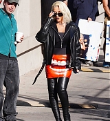 at_Jimmy_Kimmel_Live_on_October_16_282129.jpg