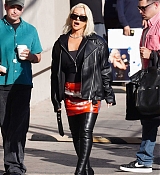 at_Jimmy_Kimmel_Live_on_October_16_282229.jpg