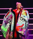 christina-aguilera.jpg