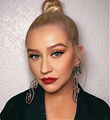 xtina-01~0.jpg