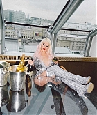 xtina-01~2.jpg