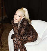 xtina_04~1.jpg