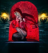xtina_08~0.jpg