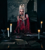 xtina_09~0.jpg