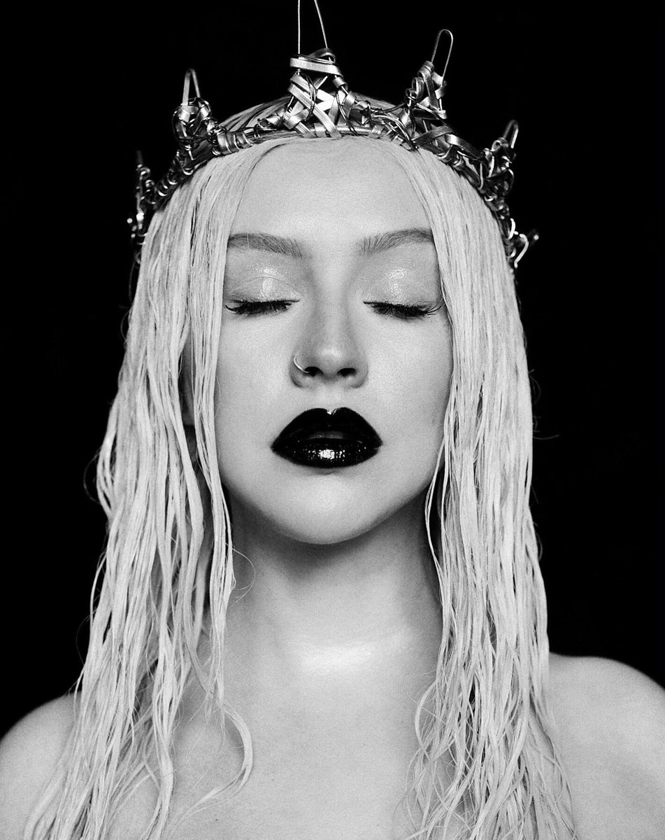 xtina-02.jpg